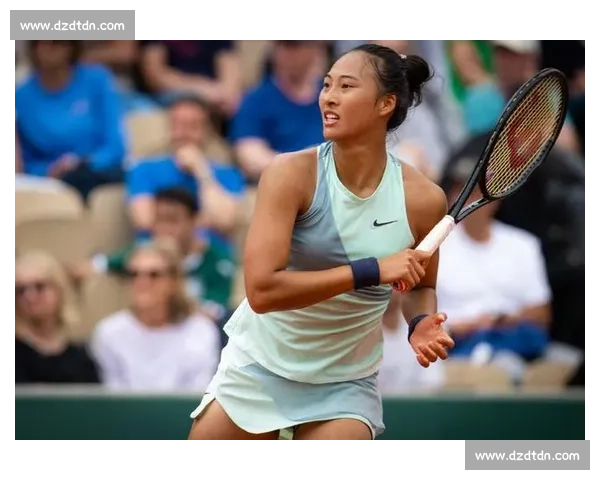 郑钦文柏林站晋级!对手情绪失控砸观众 + 罢赛,一轮游爆冷 郑钦文柏林站晋级!对手情绪失控砸观众 + 罢赛,一轮游爆冷